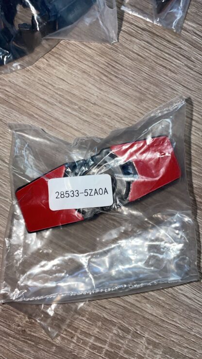 30 PCS 28533-5ZA0A   +$10 shipping